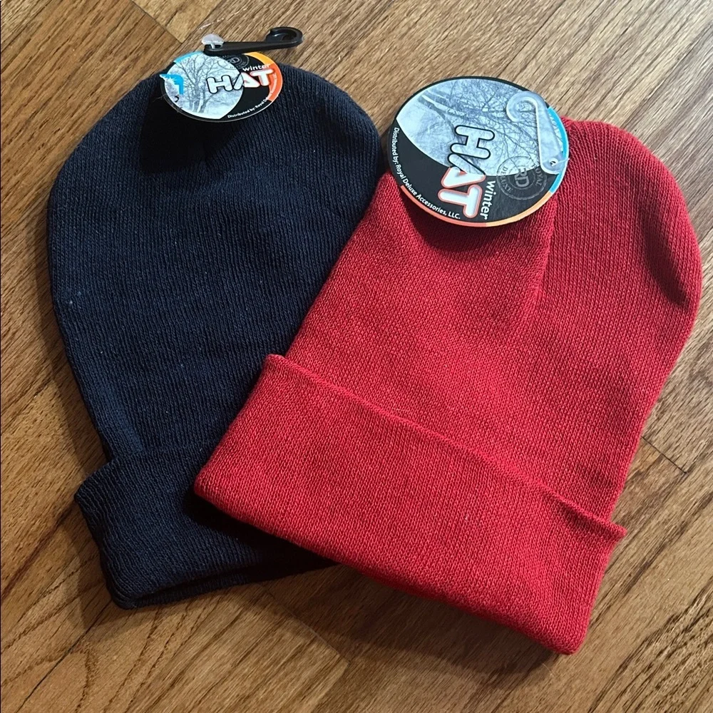 Red and Black Knit Kids Unisex Beanies (2) NWT
